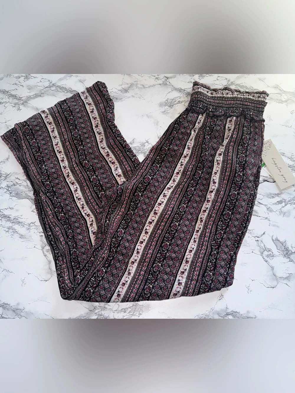 Wide Leg Drawstring Pants - Picture 2 of 4